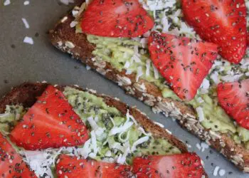 StrawberryCoconutAvocadoToast