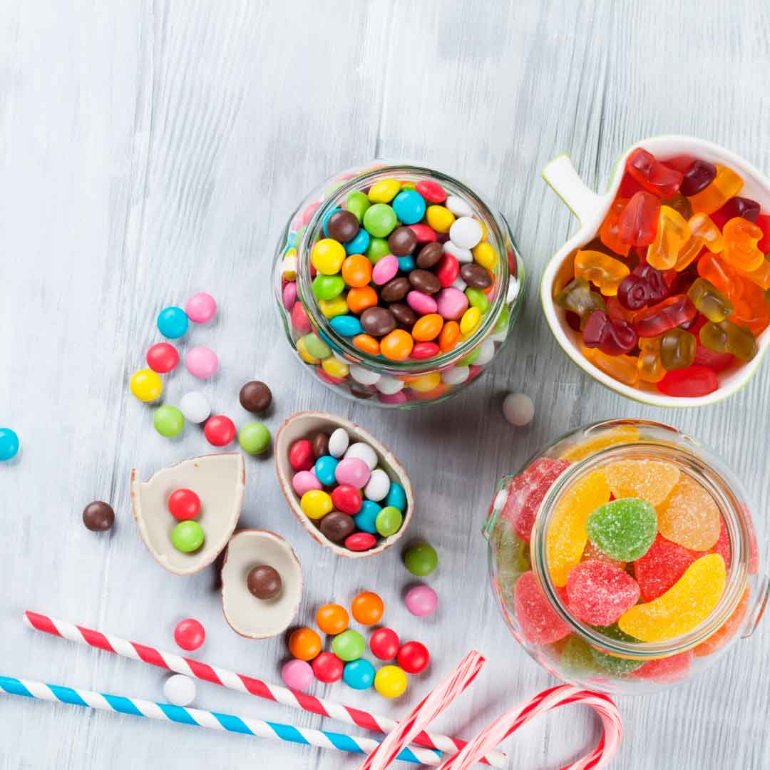 do-chocolate-and-sugar-really-cause-acne-natural-acne-clinic