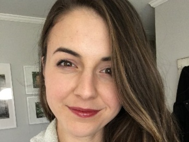 Online Acne Program Testimonial Image By Amber